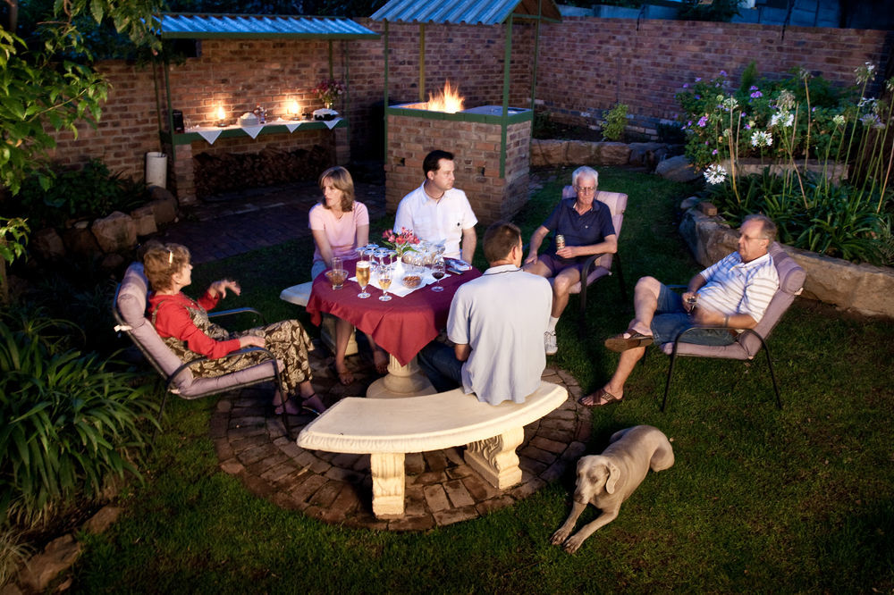 Shamrock Arms Guest Lodge Waterval Boven Exterior photo